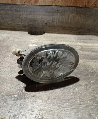 Toyota Avensis Verso Front fog light