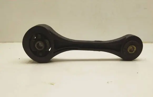 Subaru Forester SG Engine mount bracket 1f6c0402