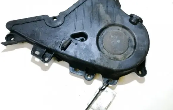 Toyota Avensis Verso Timing belt guard (cover) 9095001357a