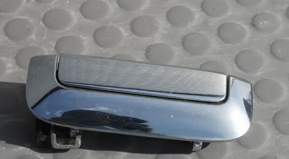 Mitsubishi L200 Tailgate release/open handle MITSUBISHI5746A153 5746A153
