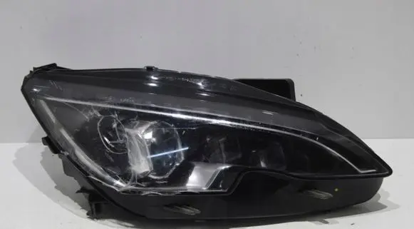 Peugeot 308 Headlight/headlamp