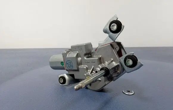 BMW 1 F40 Rear window wiper motor 8495516