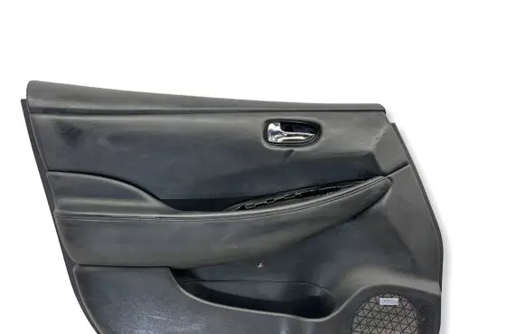 Nissan Leaf I (ZE0) Front door card panel trim 809233NL0A