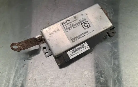 Volkswagen PASSAT B5 ABS control unit/module 0265108013 478502F000 ABC5023