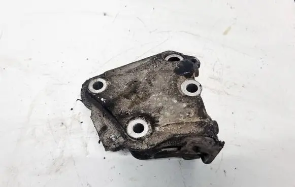 Citroen Xsara Engine mounting bracket 9628311880