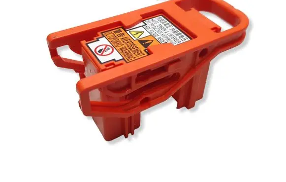 Toyota RAV 4 (XA40) Battery relay fuse 