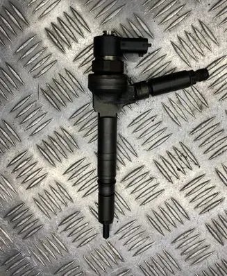 Opel Astra H Fuel injector 0445110