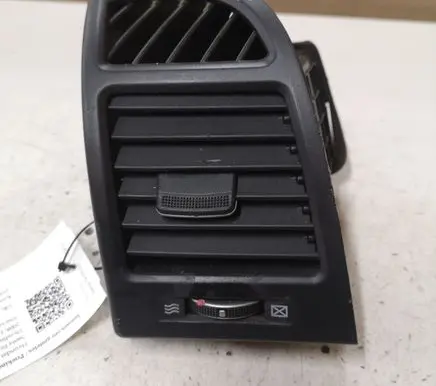 Hyundai Santa Fe Dashboard side air vent grill/cover trim 974902B00