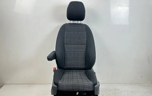 Mercedes-Benz Vito Viano W447 Front driver seat 