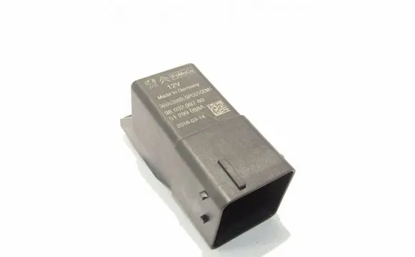 Ford Edge II Glow plug pre-heat relay 9803299780