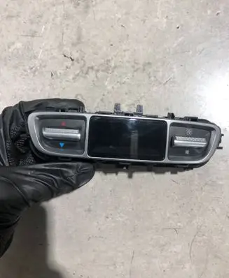 Mercedes-Benz Vito Viano W447 Climate control unit A2059053309