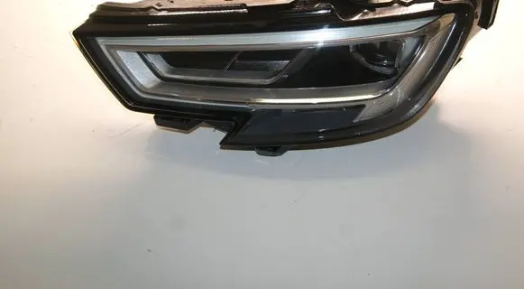 Audi A3 S3 8V Headlight/headlamp 90104562 42060100