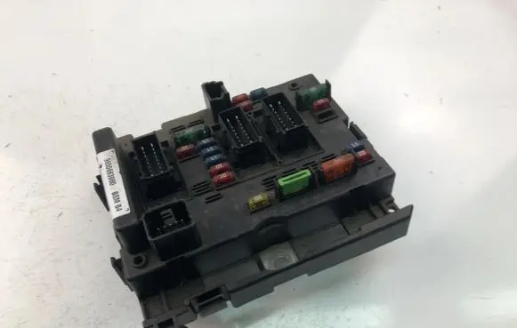 Citroen C8 Fuse box set 9650663980