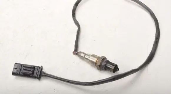 BMW 1 F40 Lambda probe sensor 8570229