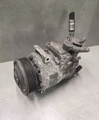 Volkswagen PASSAT B6 Air conditioning (A/C) compressor (pump) 1K0820803G