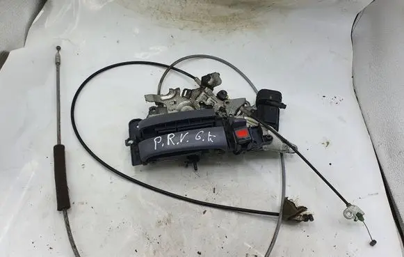 Toyota Previa (XR30, XR40) II Sliding door lock NOCODE
