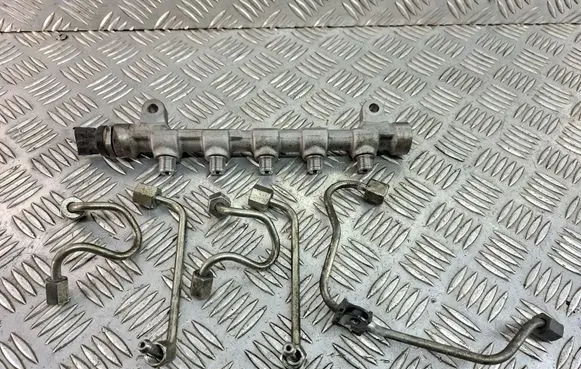 Hyundai i40 Fuel main line pipe 314002A420