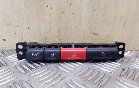 Land Rover Freelander 2 - LR2 Hazard light switch 6H5213D734BC
