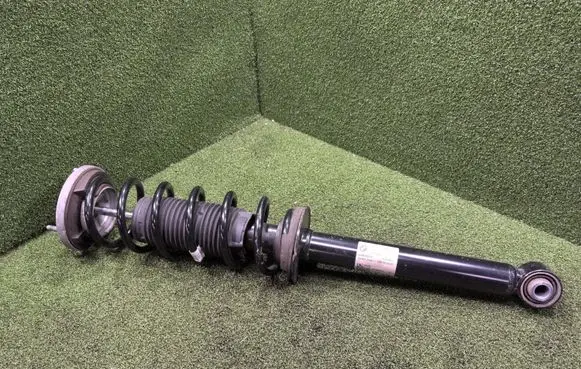 BMW 5 G30 G31 G38 Rear shock absorber with coil spring 814902009102 686661508 G30H058B