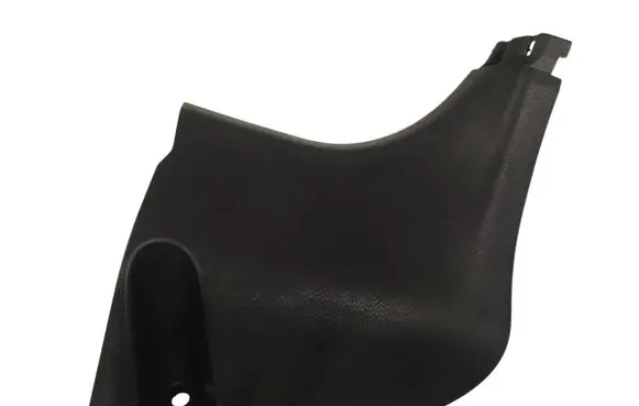 Toyota Highlander XU50 (D)pillar trim (top) 621010E050