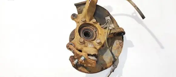 Toyota Auris E180 Front wheel hub