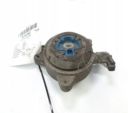 Audi A8 S8 D4 4H Engine mount bracket 4H0399151AT