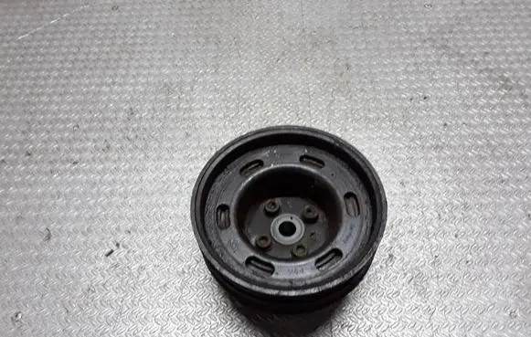 Audi A6 S6 C5 4B Crankshaft pulley 058105251E