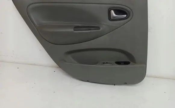Renault Scenic I Rear door card panel trim 8200227250