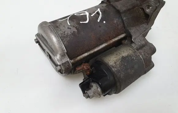 Renault Megane III Starter motor 0001170629 233004868R