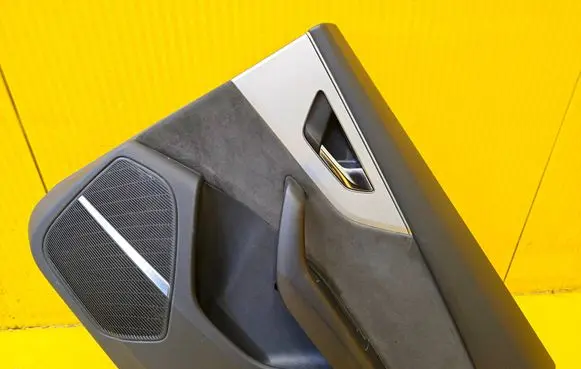 Audi Q8 Rear door card panel trim