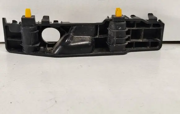 Hyundai Kona I Front bumper mounting bracket 86516DD000