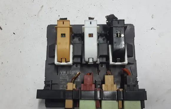 Volkswagen Tiguan Comfort/convenience module 5K0937086FXAUTOP 5K0937086F
