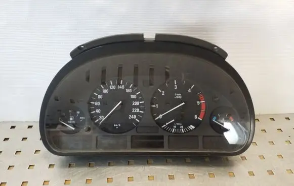 BMW 5 E39 Speedometer (instrument cluster) 62116903800 87001313 87001374