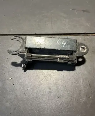 Audi A6 S6 C4 4A Front door exterior handle 4A0837205D
