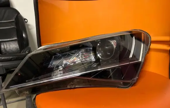 Skoda Superb B8 (3V) Headlight/headlamp 3V1941015B 1ZS01193925 Perfecto