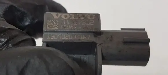 Volvo V40 Airbag deployment crash/impact sensor 31387312
