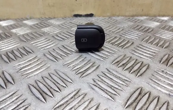 KIA Soul USB socket connector 96125M6110