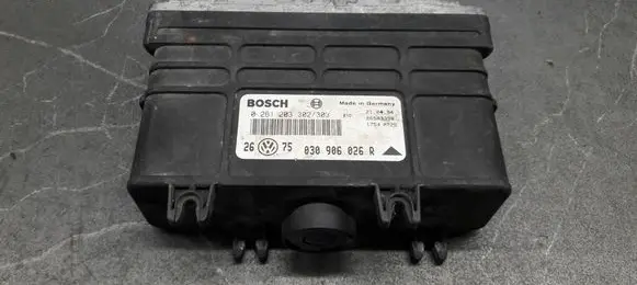 Volkswagen Golf III Engine control unit/module ECU