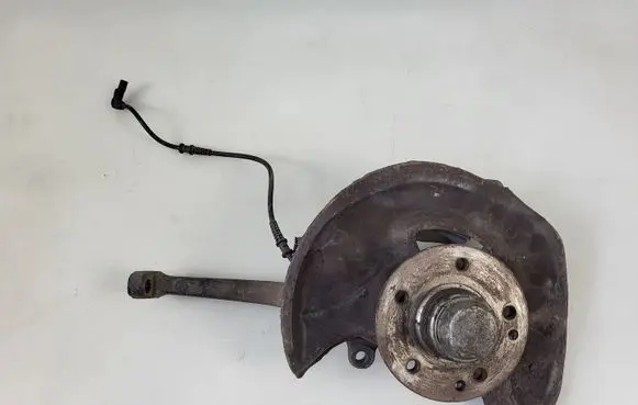Mercedes-Benz SLK R170 Front wheel hub