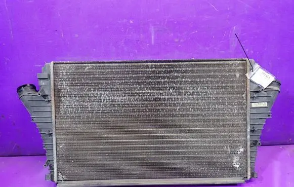 Opel Vectra C Intercooler radiator 13205149