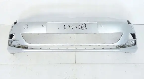 Volkswagen Golf VII Front bumper 5G0807221