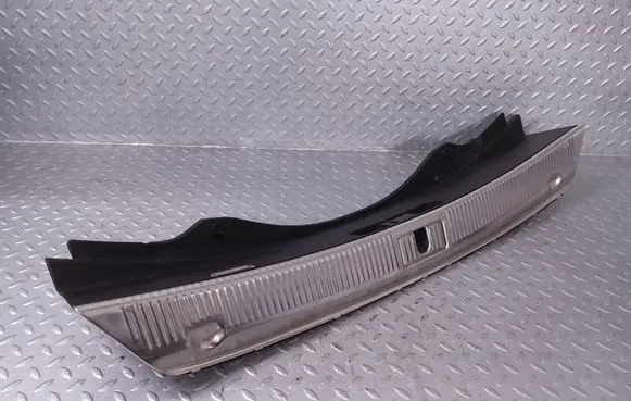 Audi A8 S8 D4 4H Trunk/boot sill cover protection 4H0863471
