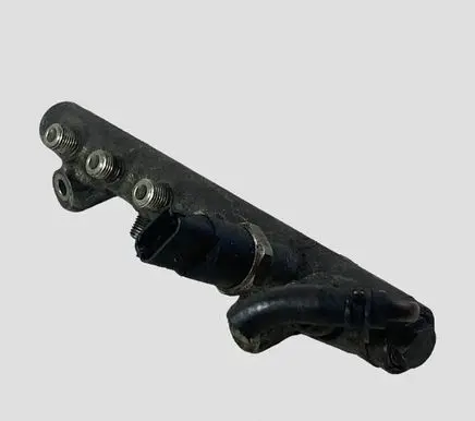Opel Astra J Fuel main line pipe 0445214049