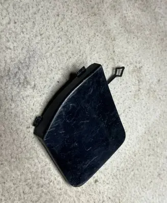 BMW X2 F39 Front tow hook cap/cover 8069138