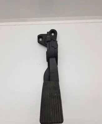 Mercedes-Benz ML W166 Accelerator throttle pedal A1663000004 6PV93396603 G006ZGS004