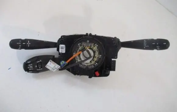 Peugeot 308 Wiper turn signal indicator stalk/switch 98154546ZD