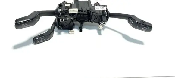 Steering wheel buttons/switches