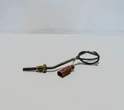 Volkswagen Polo Oil temperature sensor 03G906088AG