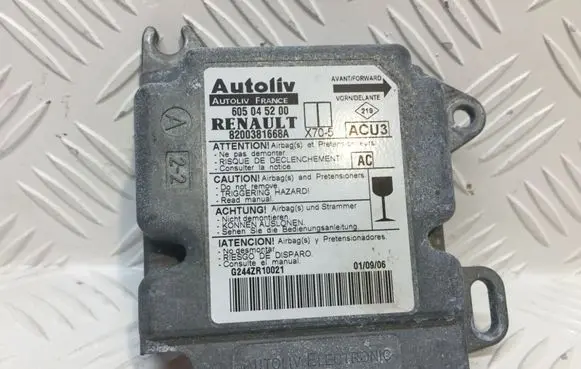 Renault Master II Airbag control unit/module 8200381668A