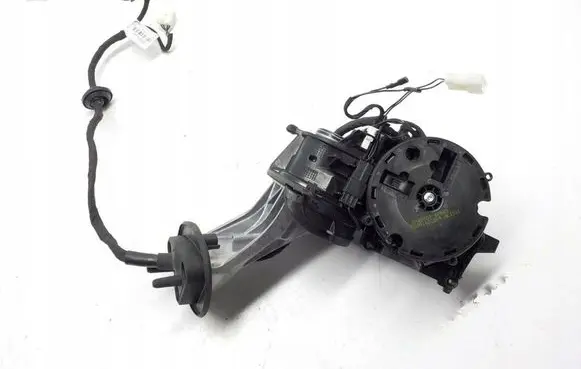 Front door electric wing mirror